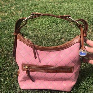 pink dooney and bourke shoulder bag